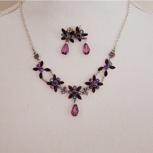 Avon Amethyst Color Floral Purple Black Necklace Earring Set with Box